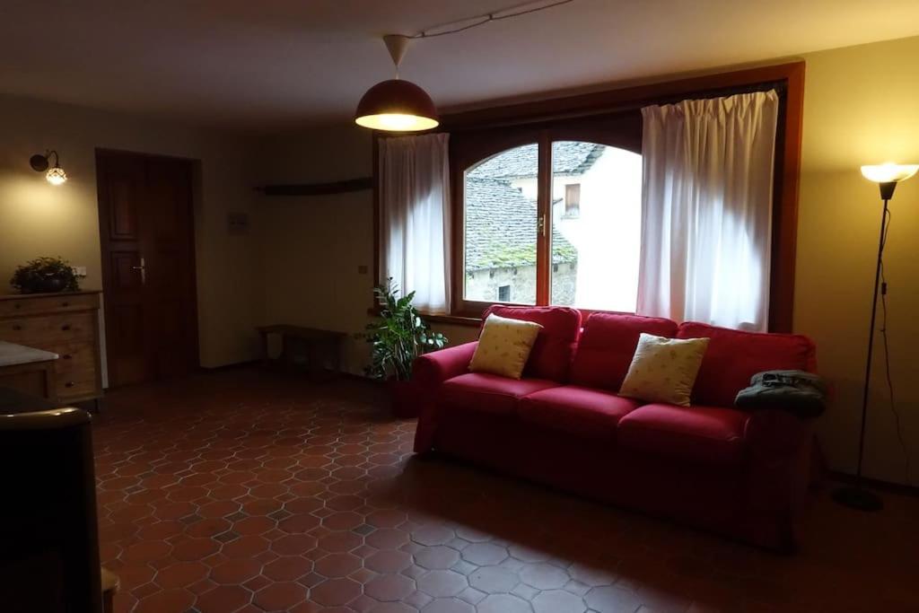 La Dimora Della Fontana Apartment Mozzio Exterior photo